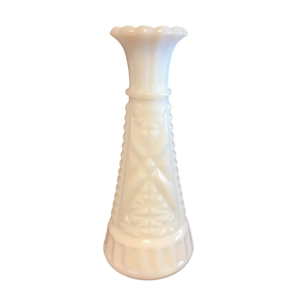 Vintage Milk Glass‎ Bud Vase, Small Table Decor, Floral Arrangement Vase